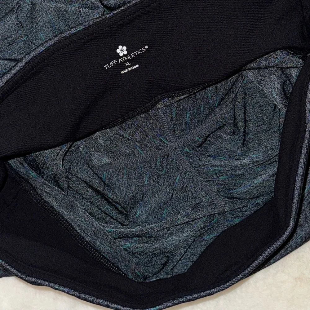 Tuff Athletics Leggings w Zip Security Pocket Gray Micro Stripe Women’s XL - Picture 8 of 12